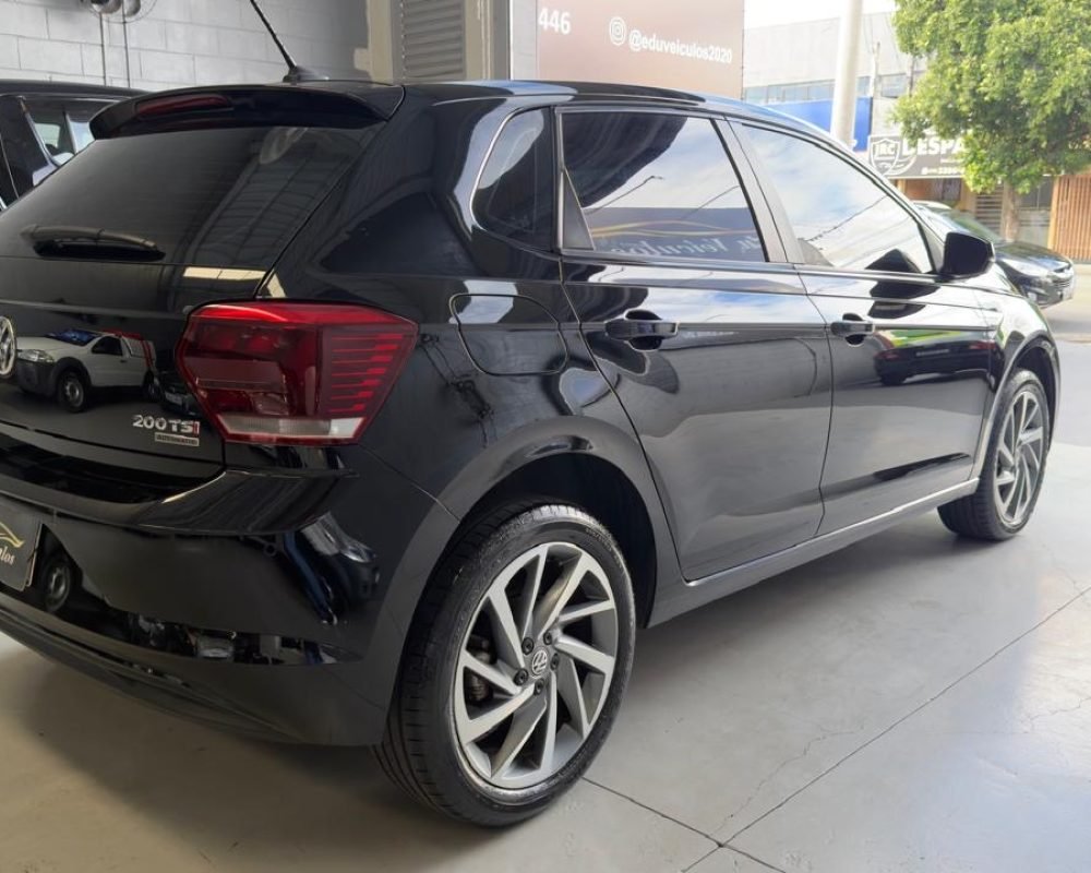 05d579d8-3af8-489b-a178-6cdbc09e820a