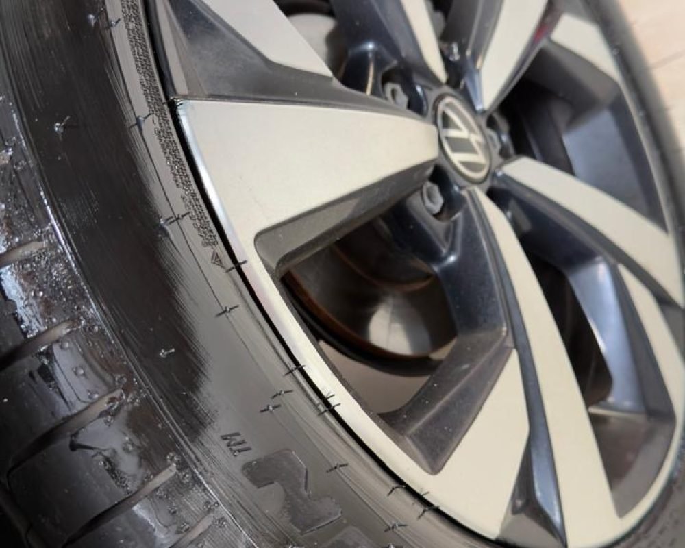 40f3bbb1-db40-4b8d-8e95-2e5b90ba9d79