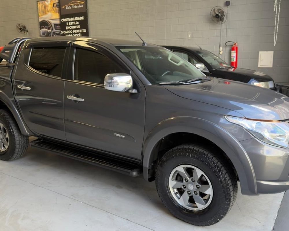 8ee16e49-562f-448f-b7f5-663bce7c0eef